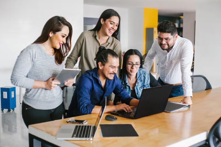 Unleash a raving fan culture with leadership coaching